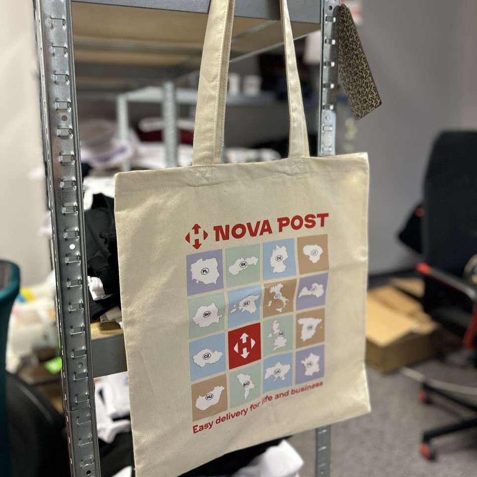 Natural cotton bag with company logo – example of a completed project